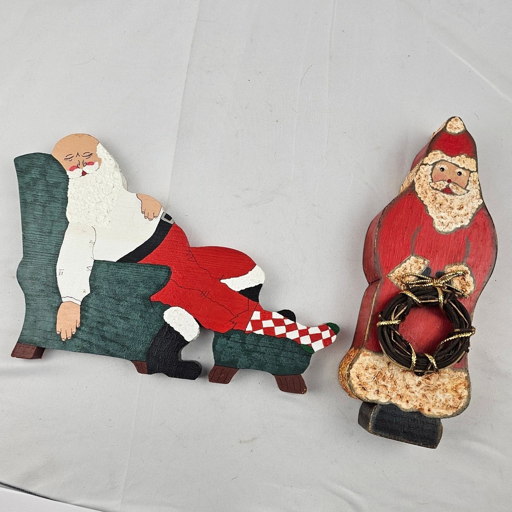 Vintage Hand Painted Wooden‎ Santa Claus Christmas Holiday Figures 1993